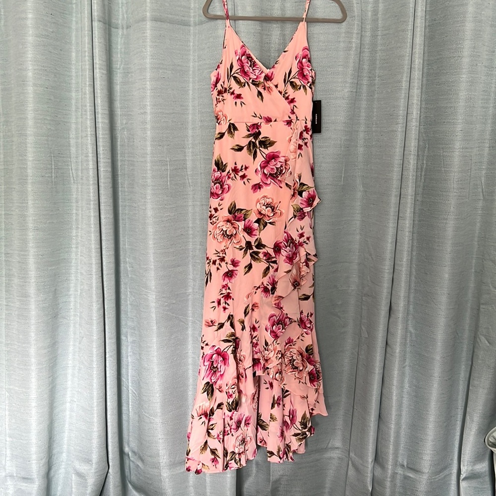 Lulus High Low sun dress!